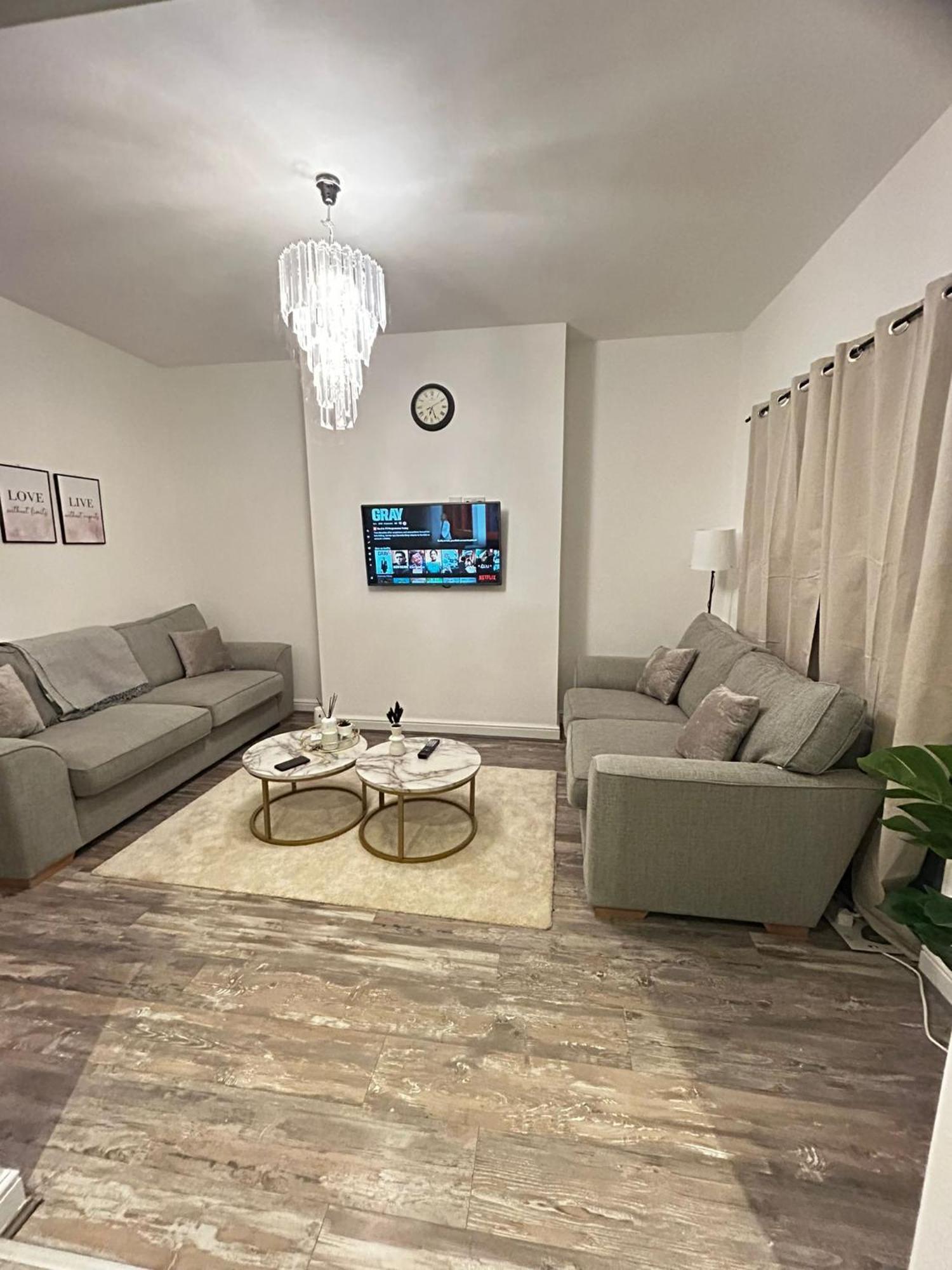 Lovely 5Br Home In Manchester. Close To The City Exterior foto